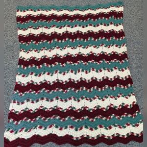 Vintage Handmade Zig Zag Large Afghan Blanket Throw Maroon Red Green Christmas